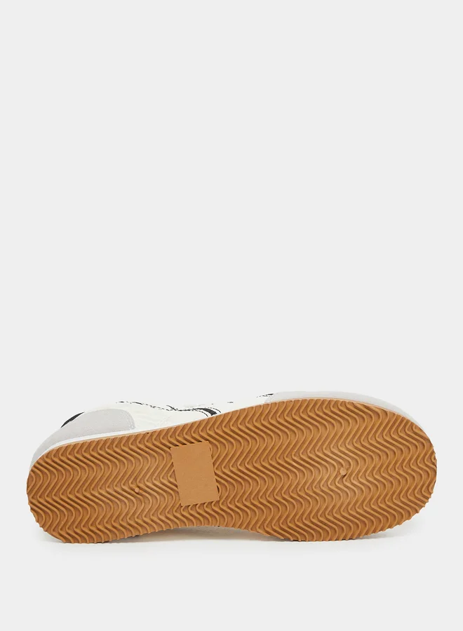 Styli Styli Retro Side Striped Lace Up Sneakers