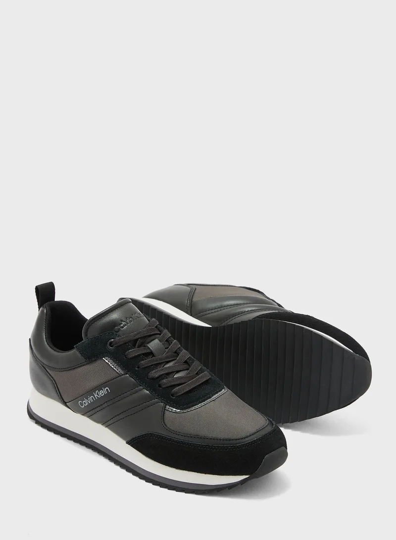CALVIN KLEIN Low Top Lace Up Sneakers