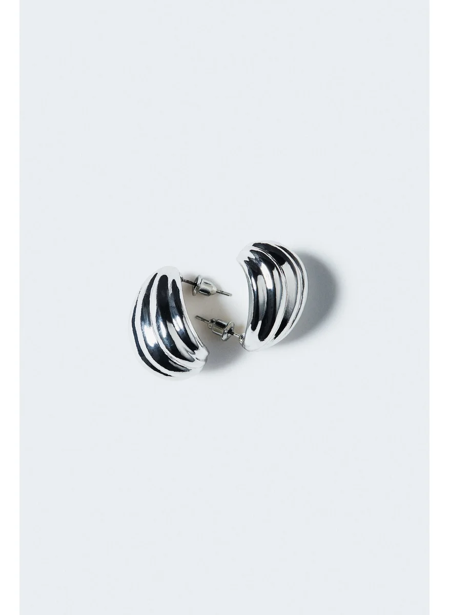 اتش اند ام Fluted Hoop Earrings