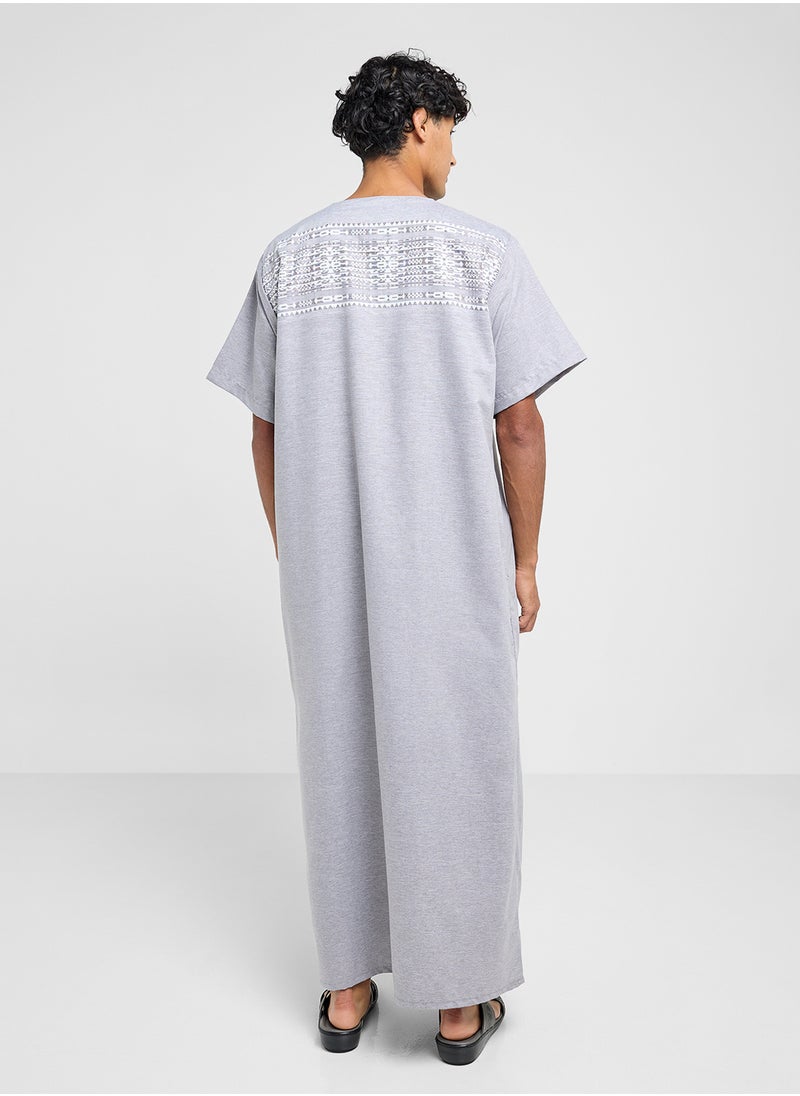Robert Wood Elegant Thobe  - Image 2