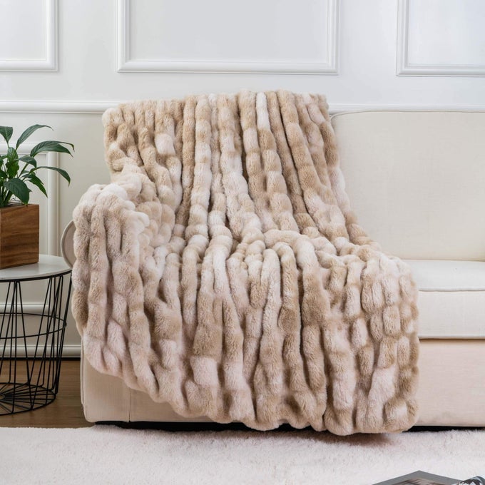 RUCHED LUXURY FAUX FUR THROW BLANKET BEIGE TIEDYE RABBIT FUR BLANKET FOR COUCH LIVING ROOM FUZZY SOFT PLUSH COZY ELEGANT WITH REVERSIBLE MINK BLANKET BEIGE 60X80