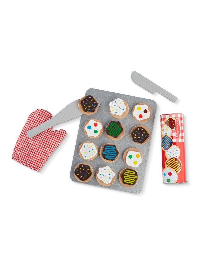 Melissa & Doug Slice-and-Bake Wooden Cookie Play Food Set - Image 2