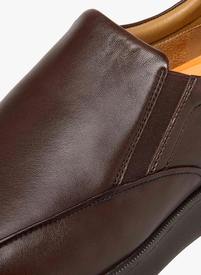 لو كونفورت Solid Slip-On Loafers