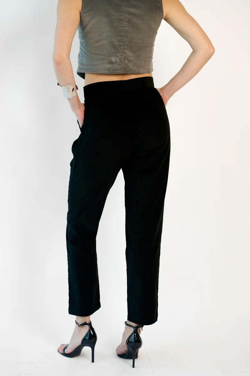 Virgio  Solid Cotton Front-Pleated Straight Fit Pant for Women for Women | Best Price UAE