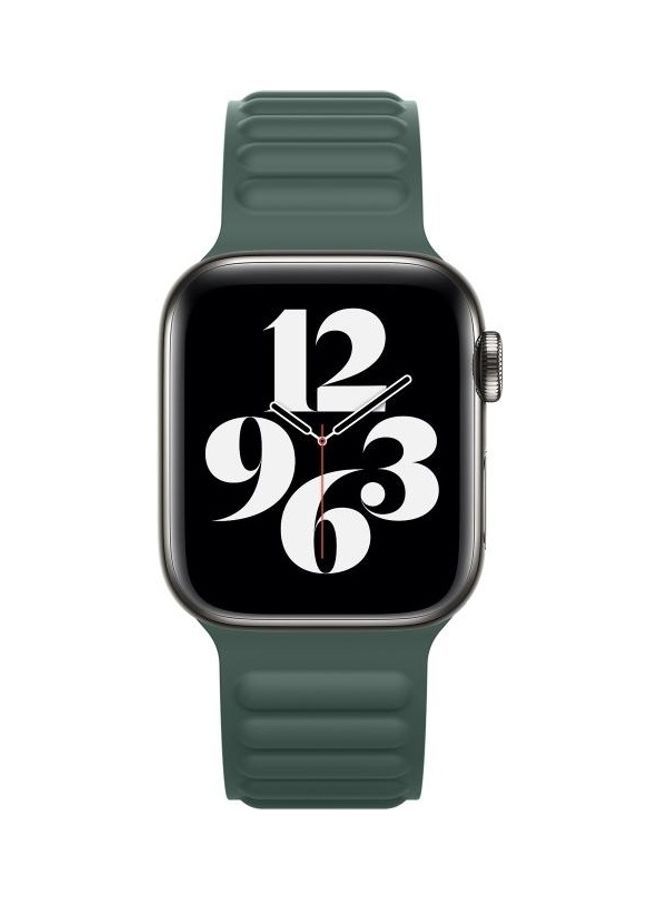 NIBEMINENT Silicone Magnetic Chain Watchband For Apple Watch Series 7/6/SE/5/4/3/2/1 41/40/38mm Olive Green  - Image 3