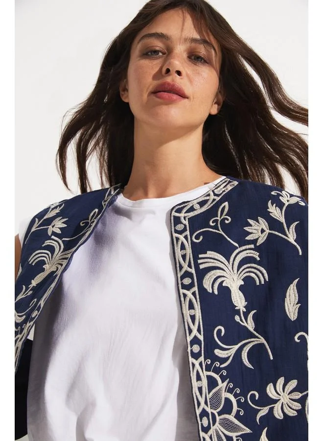 جون June Women 100% Cotton Embroidered Detailed Vest Navy