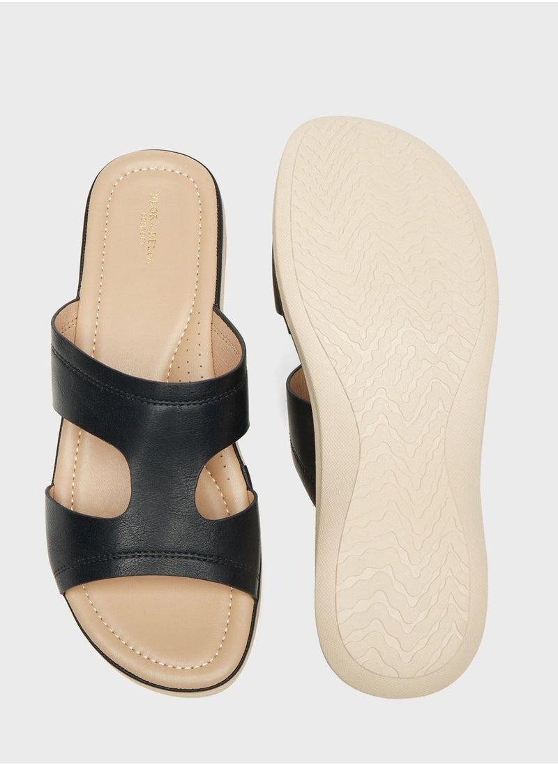 Slip-on Sandals - pzsku/Z184ADC5A98B28A5A2E39Z/45/_/1740466277/ca0ee283-1c94-4dac-8fd4-1b50df3385bd