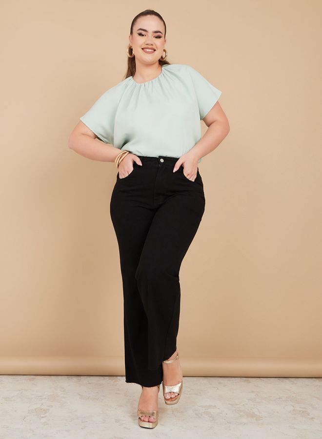 Styli Frayed Hem Relaxed Fit Jeans - Image 2