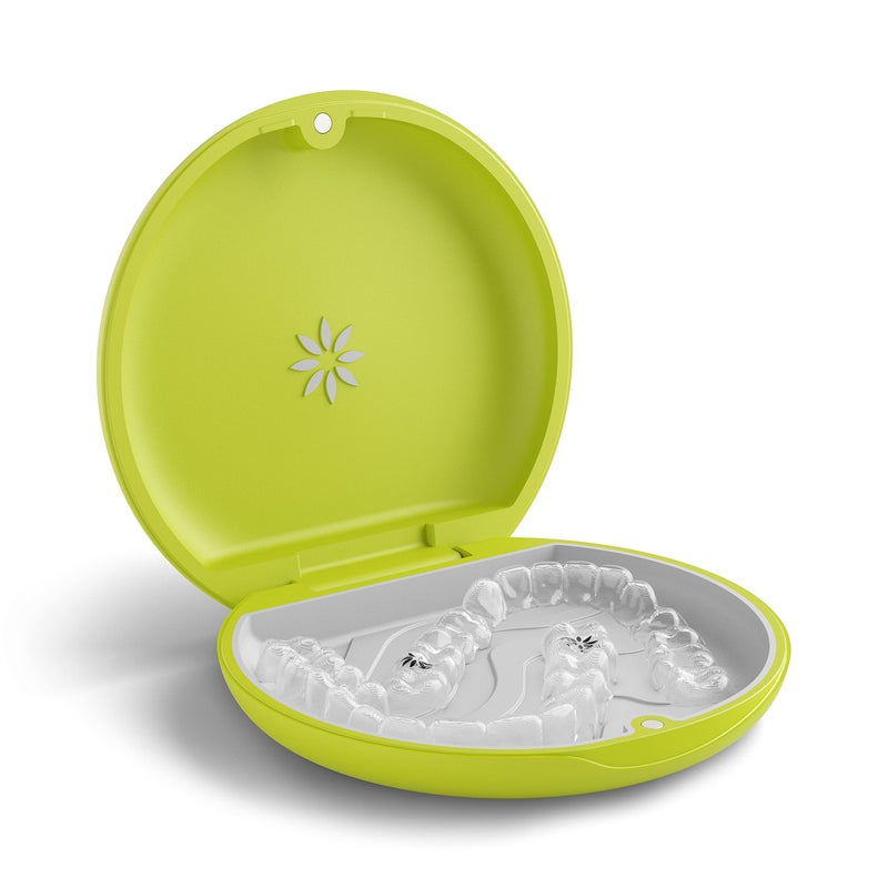 INVISALIGN Aligner and Retainer Case, Lime Green - Image 2