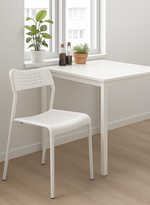 White iron legs kitchen chair suitable for living room, suitable for home, bedroom, indoor and outdoor use such as patio, balcony, garden