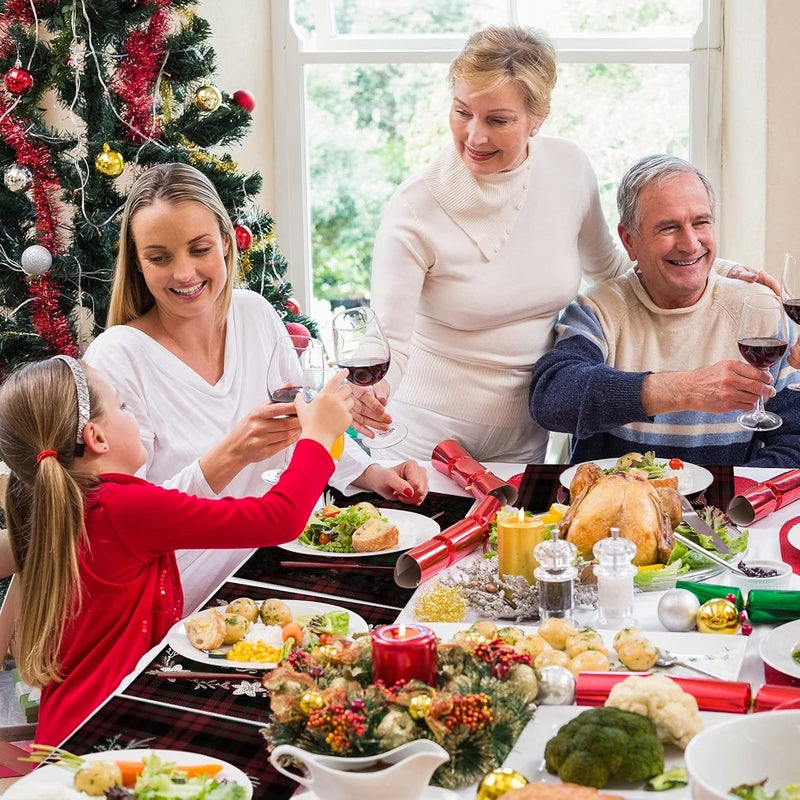 كلاراكو مفارش طاولة من 36 قطعة من مفارش المائدة ذات المربعات الحمراء والخضراء بتصميم عيد الميلاد، مفارش طاولة ورقية للاستخدام مرة واحدة لعيد الميلاد، مفارش طاولة لعيد الميلاد المجيد، زينة طاولة عيد الميلاد - Image 3