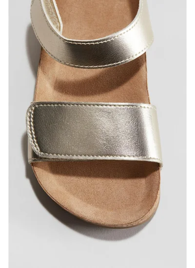 اتش اند ام Ankle strap sandals