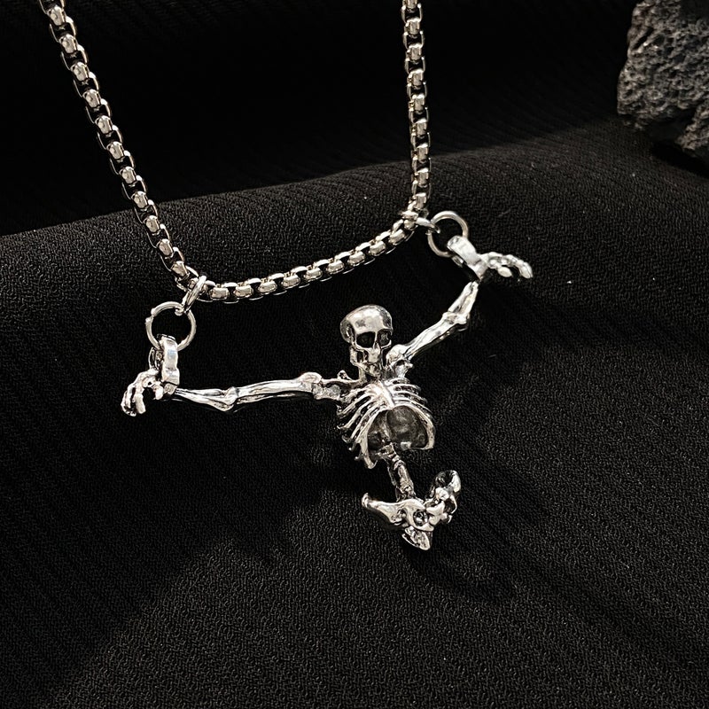 ofeankri European and American Style Punk Necklace with Halloween Retro Dark Skull Pendant - Fashionable Sweater Chain for Men and Women - Image 4
