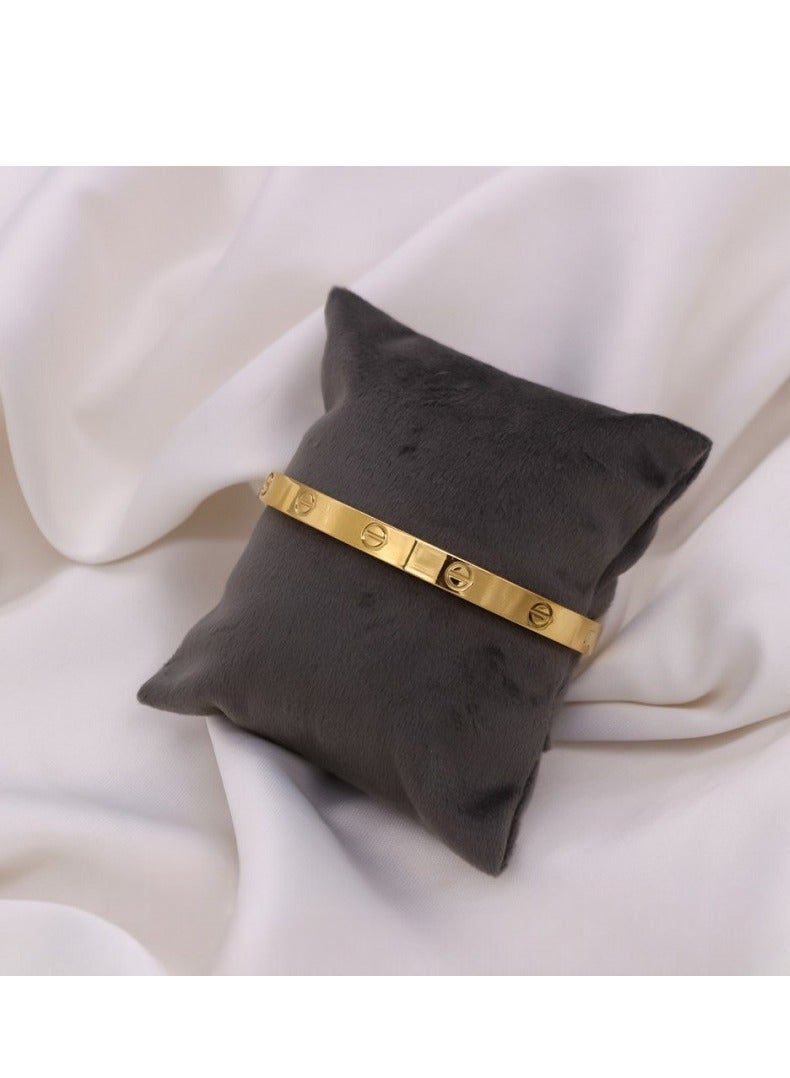 Women's Bracelet Stainless Steel Designer Style Gold-Plated Screw Motif Bangle Bracelet Classic Fashion Jewellery - Image 4