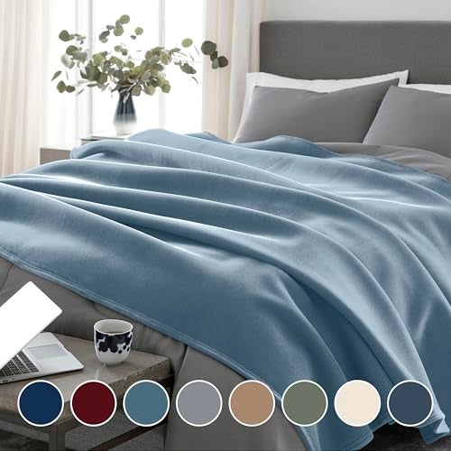 Vellux 1B07056 Original Insulating Core Hotel Style Solid blanket Machine Washable Soft Cozy Warm Thermal Durable Pet Friendly All Seasons Layering Bed Sofa Blankets, Twin, Blue - Image 2