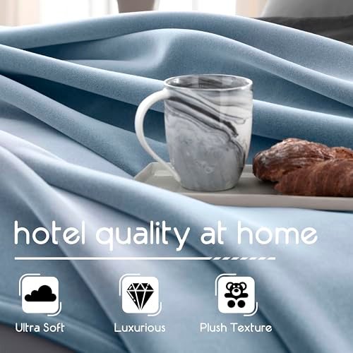 Vellux 1B07056 Original Insulating Core Hotel Style Solid blanket Machine Washable Soft Cozy Warm Thermal Durable Pet Friendly All Seasons Layering Bed Sofa Blankets, Twin, Blue - Image 4