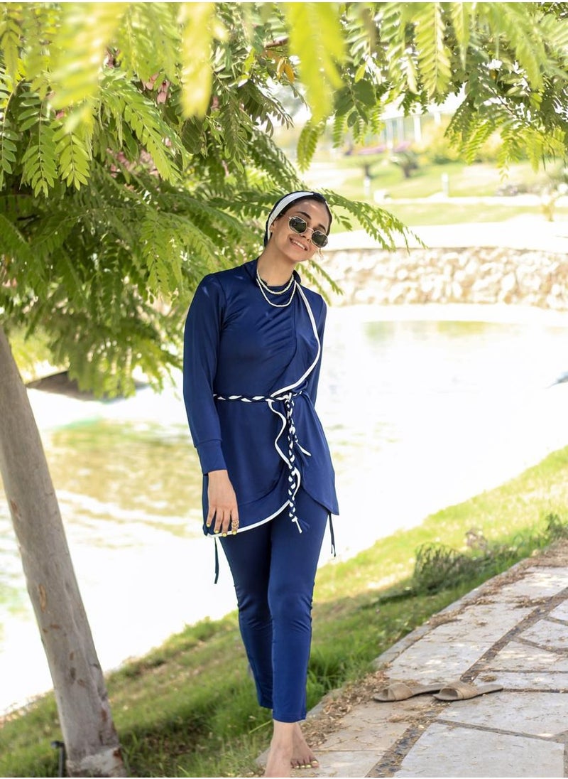 فيمني وورلد ملابس سباحة بوركيني كلاسيكية باللون الأزرق للنساء  - Image 4