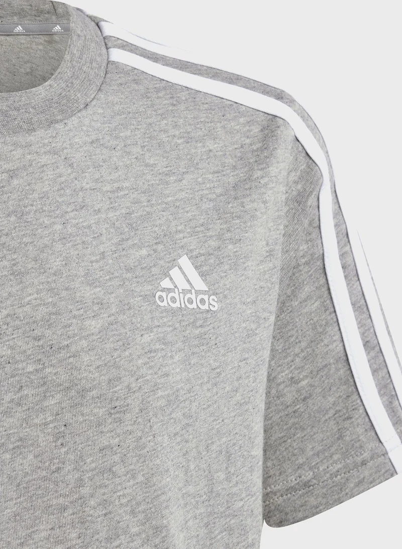adidas تي شيرت بشعار 3 خطوط