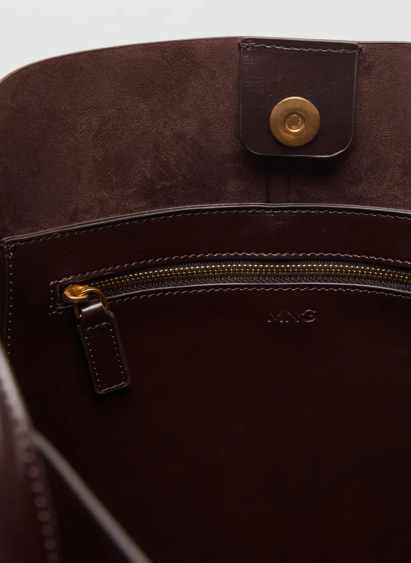 مانجو حقيبة كتف لامعة