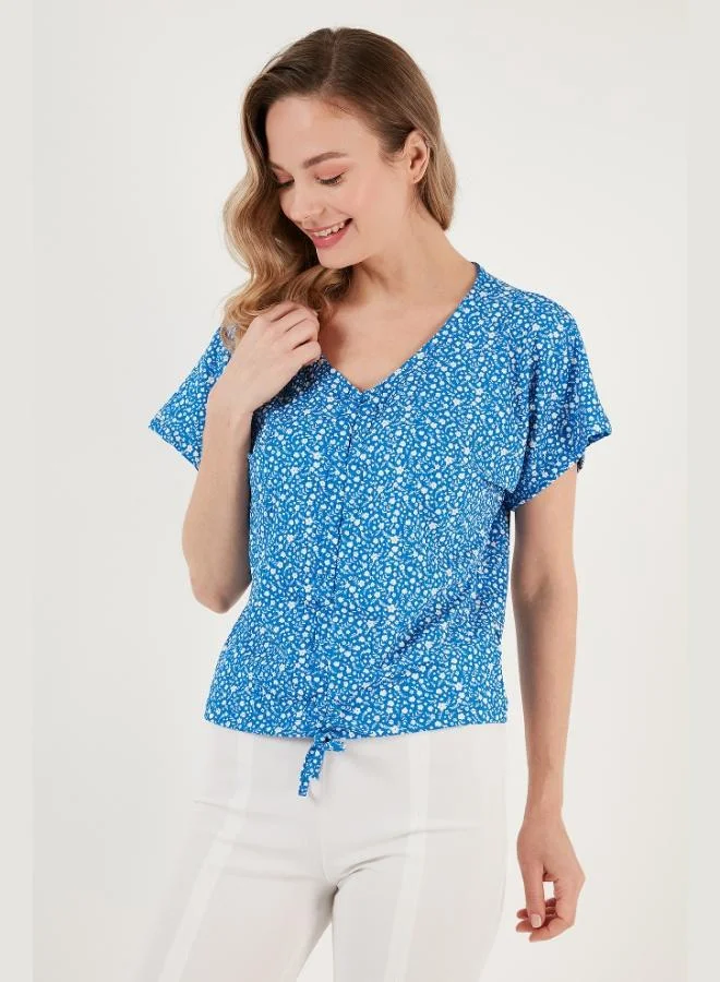 Lela  Lela Patterned Front Gathered V-Neck Crop Blouse Women's Blouse 5864486Y4 for Women | Best Price UAE