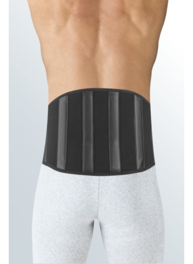 ميدي Medi protect.Lumbaforte دعامة أسفل الظهر القطنية — حزام دعم للظهر لتخفيف آلام أسفل الظهر وعرق النسا والجنف، مضاد للانزلاق، 4 دعامات خلفية مدمجة، مادة مرنة من الألياف الدقيقة، للرجال والنساء، مقاس IV، أسود - Image 1