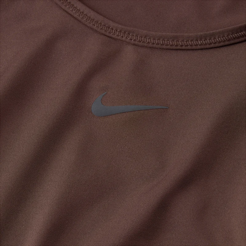 Nike Women's One Classic Dri-FIT Cropped Twist Top