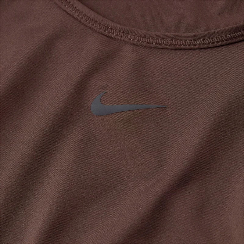 Nike Women's One Classic Dri-FIT Cropped Twist Top
