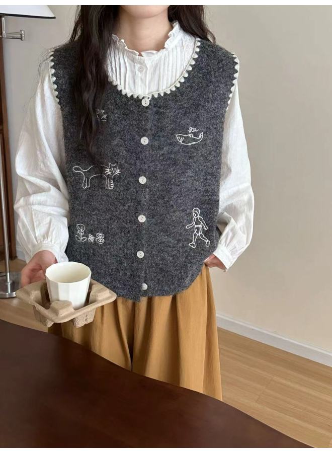 Leyuan High-end Embroidered Round Neck Cartoon Embroidered Knitted Vest Cardigan Women's Autumn Winter Loose Soft Sweater Vest - Image 2