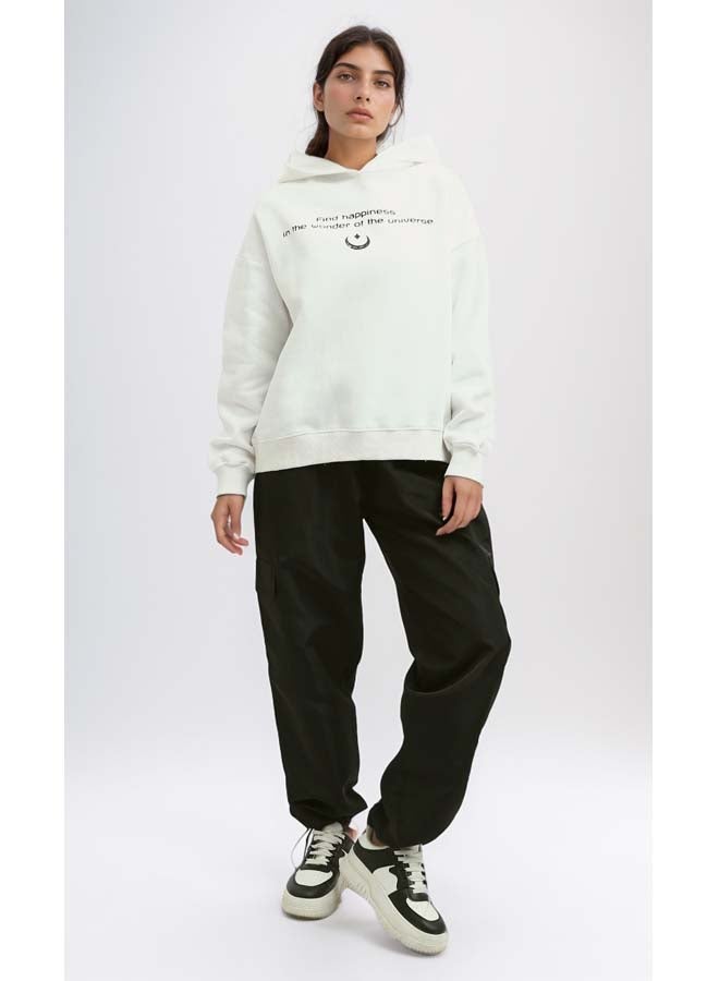 RAVIN Slip On Printed White Casual Hoodie  - Image 2