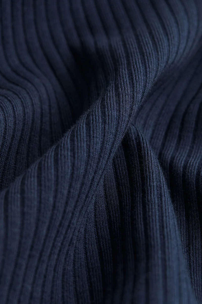 H&M Ribbed cotton top