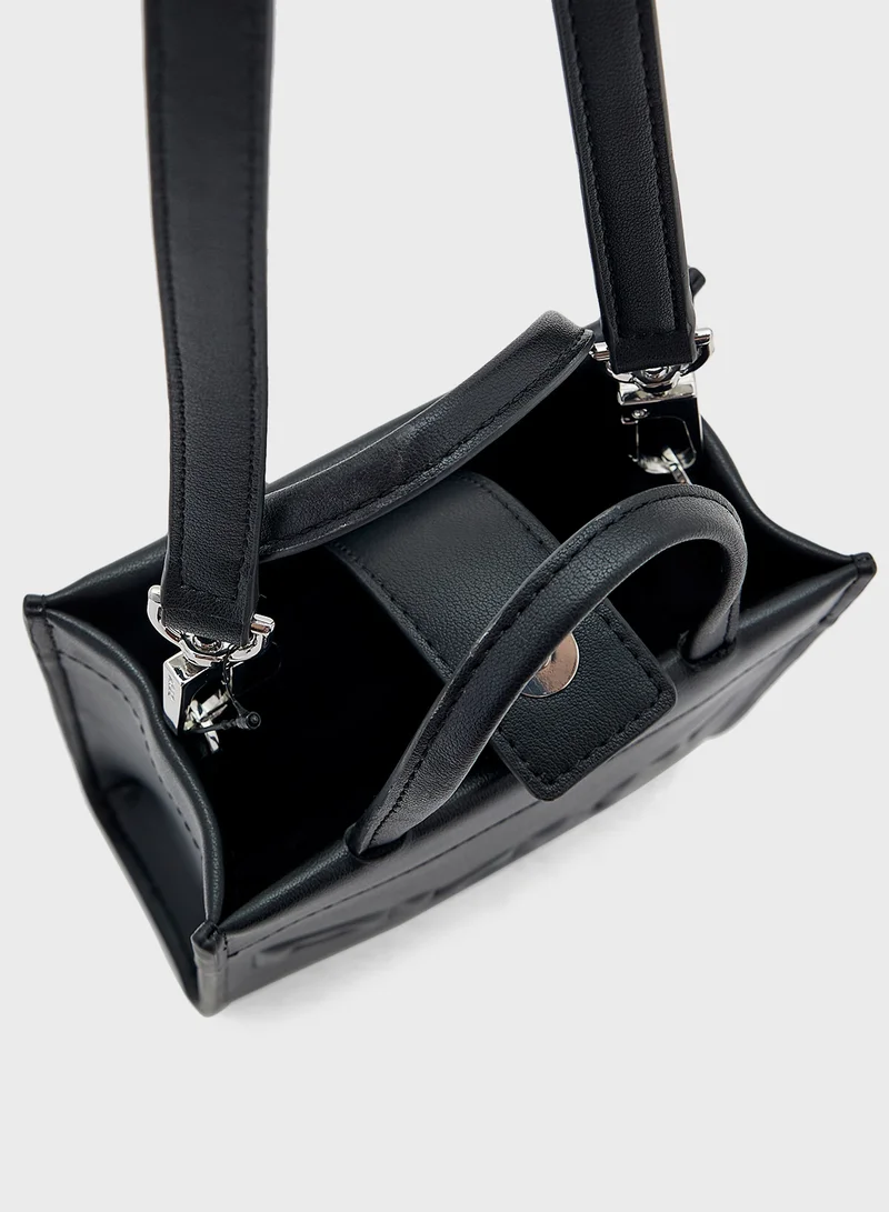 دكني Carter Top Handle Tote