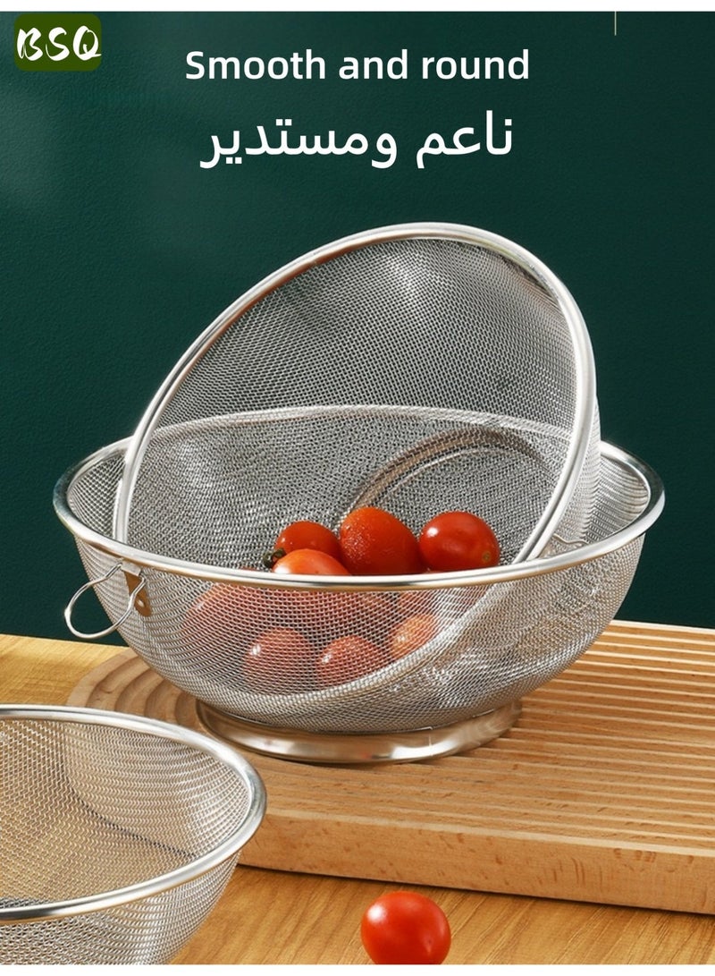 بي إس كيو طقم مصفاة دائرية من الفولاذ المقاوم للصدأ مكون من 3 قطع | 18 سم، 20 سم، 22 سم | مصفاة بشبكة دقيقة ومصفاة | حوض لغسل الفواكه والخضراوات | سلة تصفية | مناسب لغسل وتصفية الأرز والفواكه والخضراوات والمعكرونة والفاصوليا والحبوب وغيرها من المكونات | سهل التنظيف، مقاوم للصدأ | حل متعدد الاستخدامات لتخزين وتصفية أدوات المطبخ | فضي - Image 4
