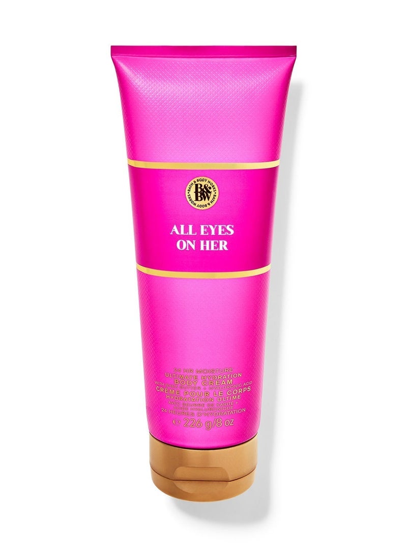 Bath & Body Works مجموعة غسول الجسم وكريم الجسم "كل الأنظار عليها" - Image 3