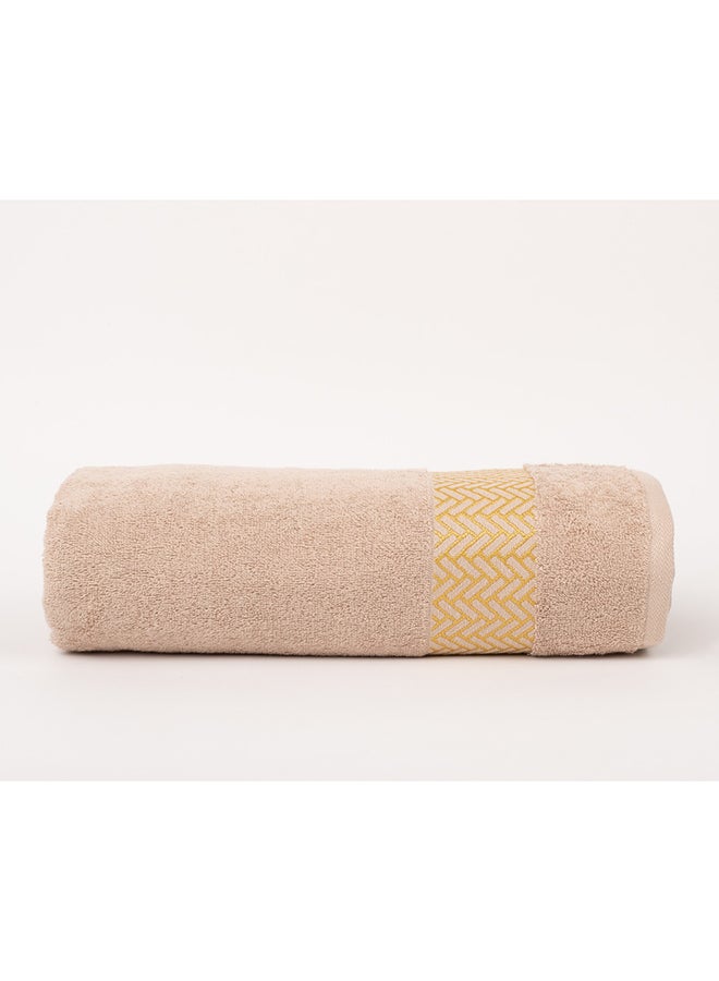White Rose ARROW JACQUARD TOWELS - 500 GSM - 100% Cotton Terry - Jacquard Border- 1 Bath Sheet 80X160 cm- Luxury Touch - Extra Absorbent- Camel  - Image 3