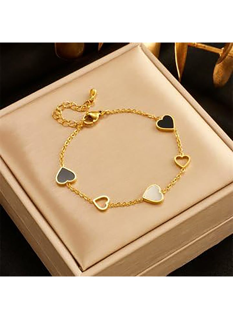 سالتي مجموعة سوار الحب الأبدي وقلادة القلوب المترابطة من SALTY للنساء | طقم مجوهرات أنيق ومتين | ملابس عصرية يومية | هدية للزوجة والأخت والأم | مثالية لأعياد الميلاد والديوالي - Image 3