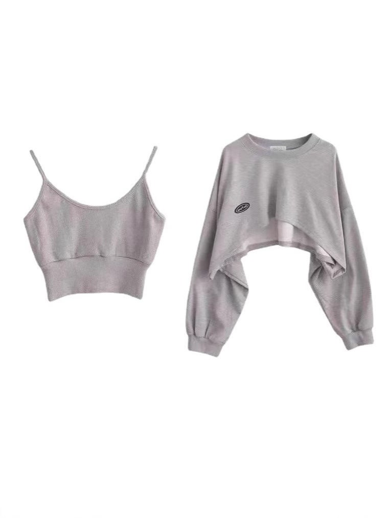 Xiyin Explosions Niche Chic Top Short Sling Sweater Women'S Design Sense Sling Top Two-Piece Set - Image 4