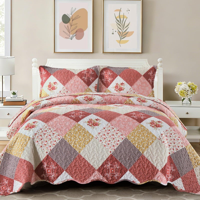 Dinjoy Romantic Pink Quilt Set Queen Size, Reversible Floral Plaid Patchwork Pattern Bedding Set Soft Microfiber Lightweight Bedspread Coverlet 3 Piece Spring Summer Use (90x96 inches) - Image 1