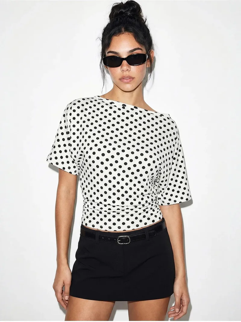 Bianco Lucci LUCCI Off-Shoulder Polka Dot Jersey Blouse