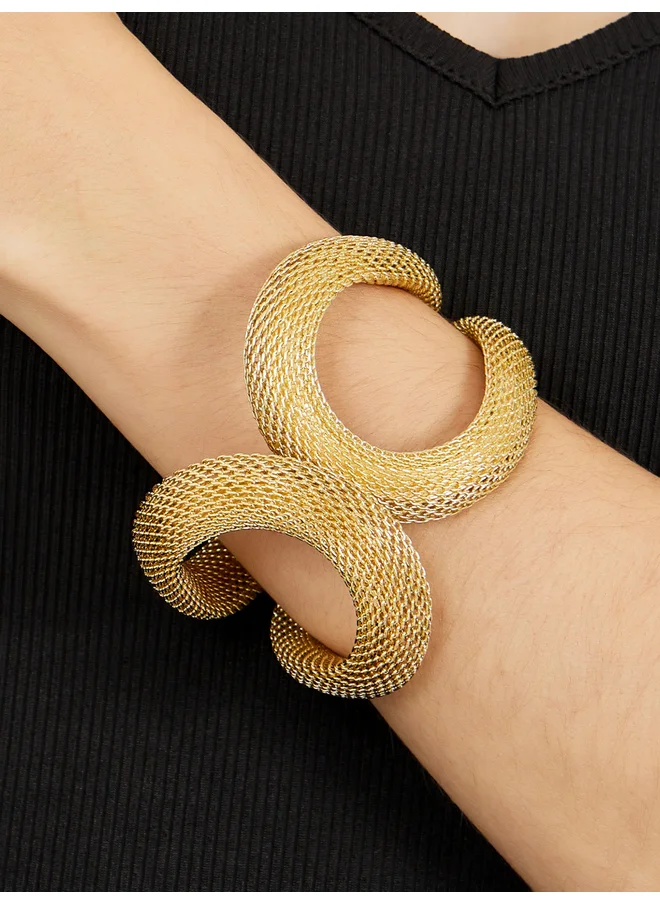 Styli Styli Textured Cuffed Bracelet