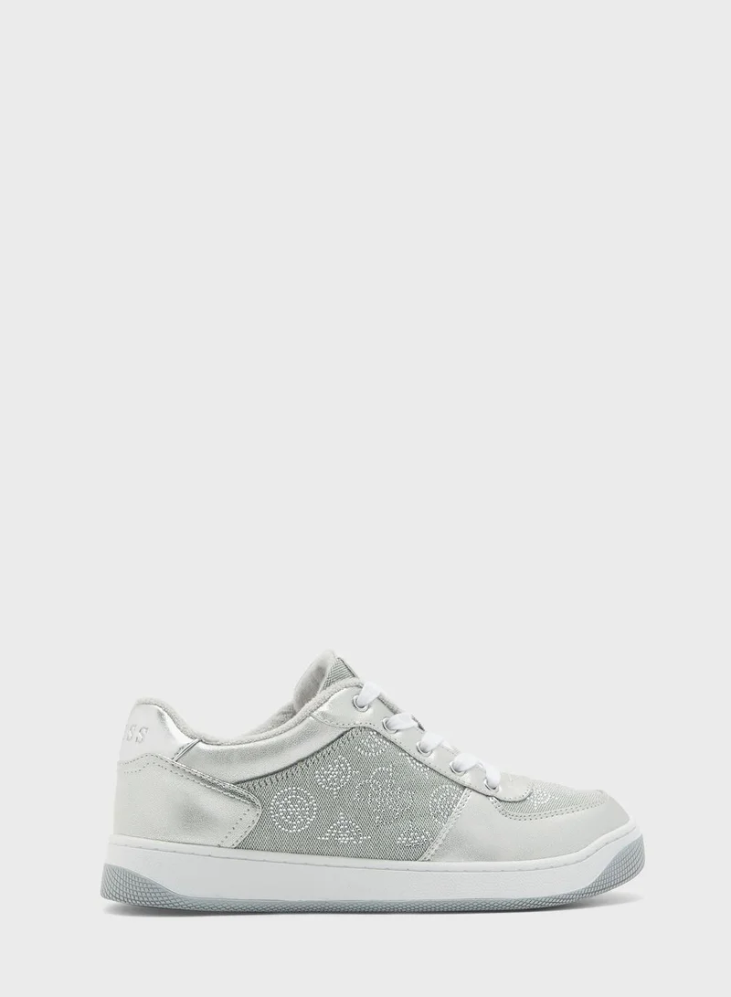 GUESS Invited Low-Top Sneakers