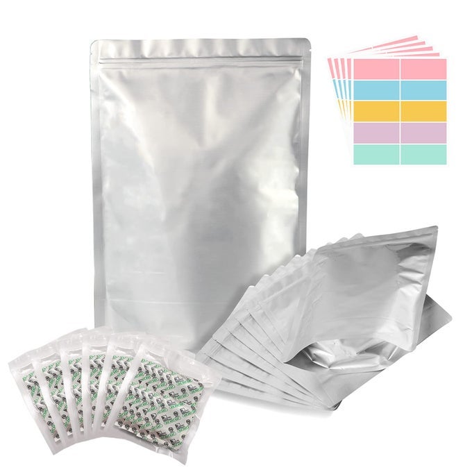 50PCS 1 QUART MYLAR BAGS FOR FOOD STORAGE WITH OXYGEN ABSORBERS 300CC 6 PACKS OF 10PCS AND LABELS 10 MIL 7X10 ZIPPER POUCHES RESEALABLE AND HEAT SEALABLE FOR LONG TERM FOOD STORAGE