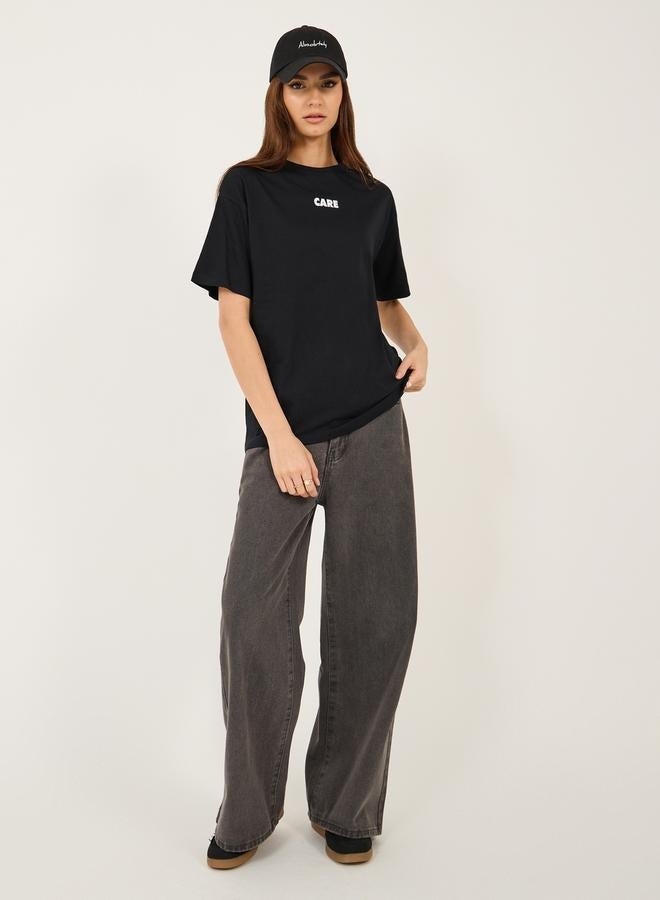 Styli Oversized Slogan Print Round Neck T-Shirt - Image 3