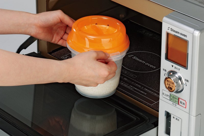 INOMATA MICROWAVE PLASTIC RICE COOKER - Image 4
