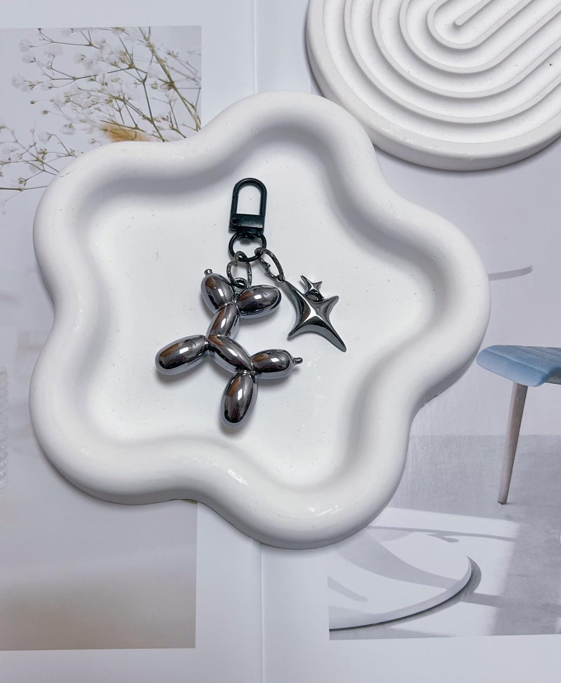 LAEKOU Cute Star Balloon Dog Keychain, Y2K Bag Charms Keychains Accessories for Women, Aesthetic Key Chain for Purse Backpack - Image 4