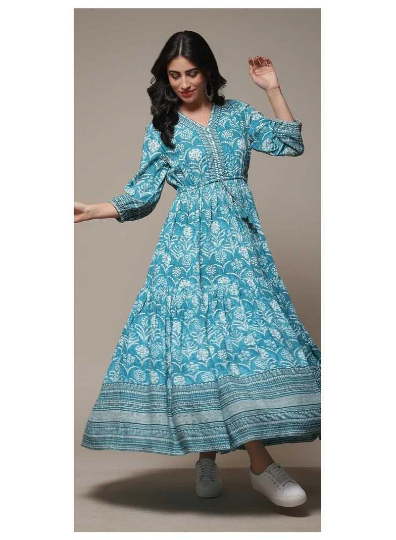 بيبا فستان بطباعة فيروزية بطبقات