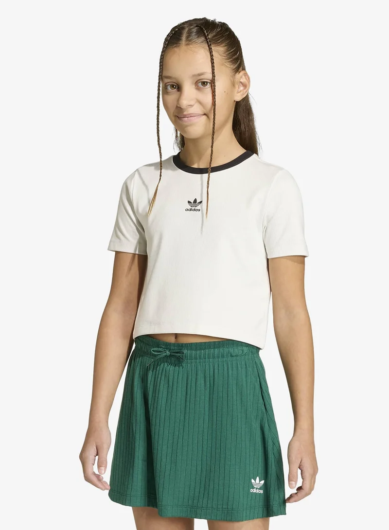 اديداس اوريجينالز تي شيرت ضيق مضلع قصير