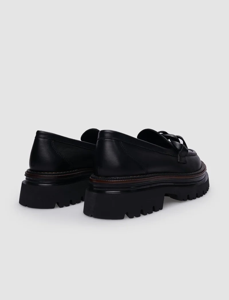 كاباني 100% Genuine Leather Black Buckled Women's Casual Shoes