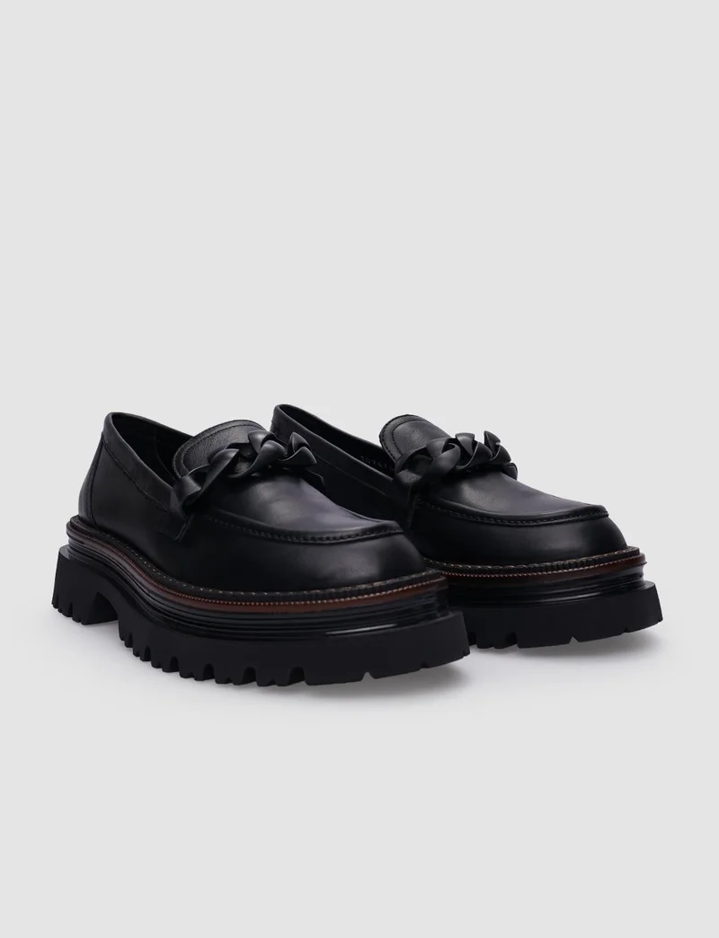 كاباني 100% Genuine Leather Black Buckled Women's Casual Shoes