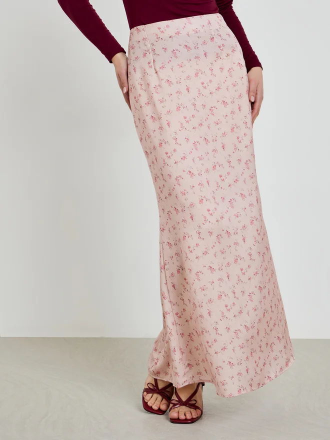 Styli Styli Pink Floral Pink Flared Hem Maxi Skirt