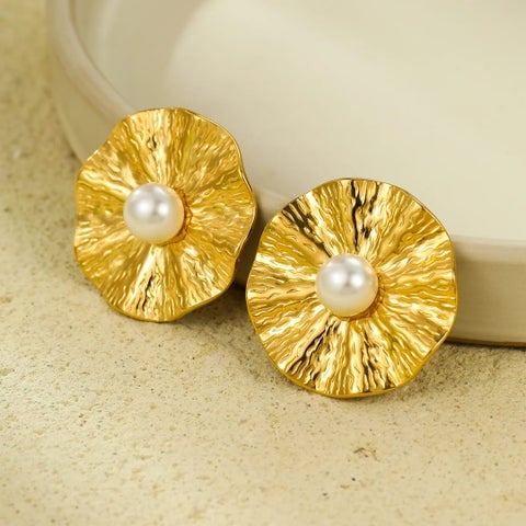 Floral Gold Earrings with Pearl